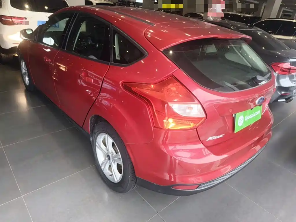 Ford Focus — миниатюра 6