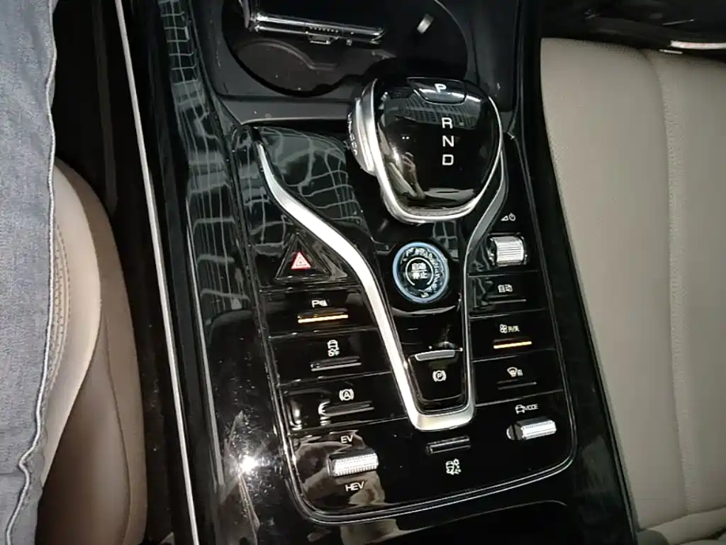 BYD Qin PLUS — миниатюра 14
