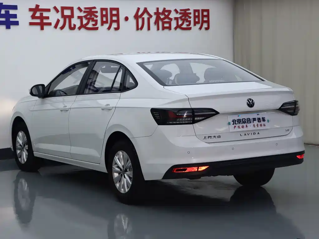 Volkswagen Lavida — миниатюра 19
