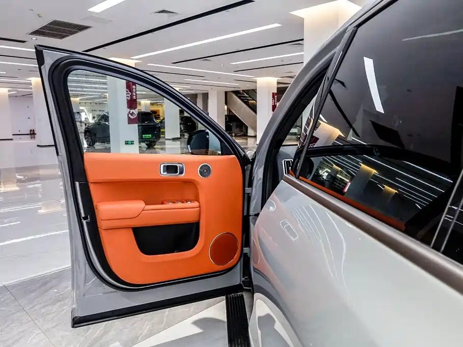 Li Auto Li L9 — миниатюра 8