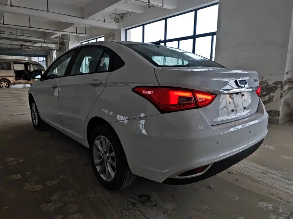 Guojin Auto Junxing — миниатюра 5