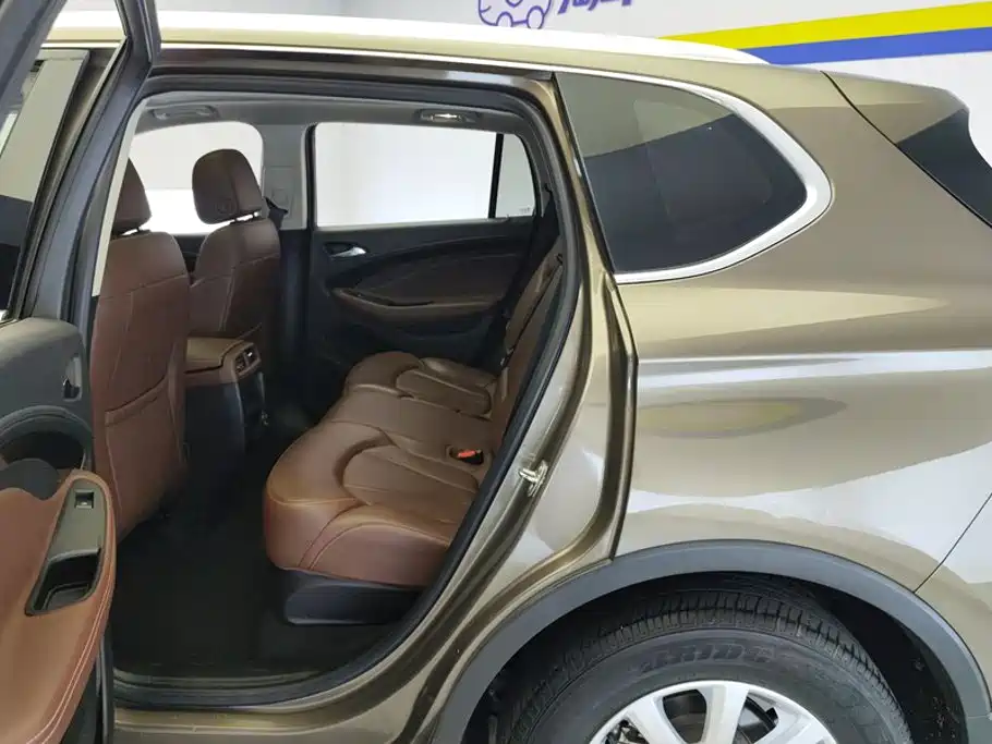 Buick Envision Plus — миниатюра 11