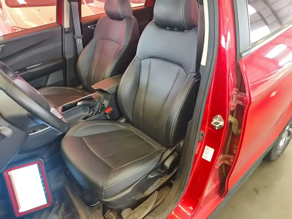 Geely Vision X3 — миниатюра 15
