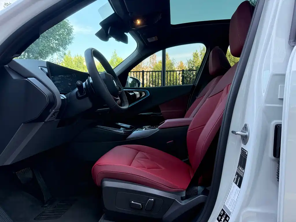 BMW X3 — миниатюра 12