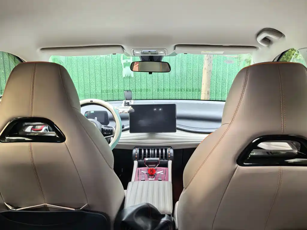 BYD Yuan Plus — миниатюра 12