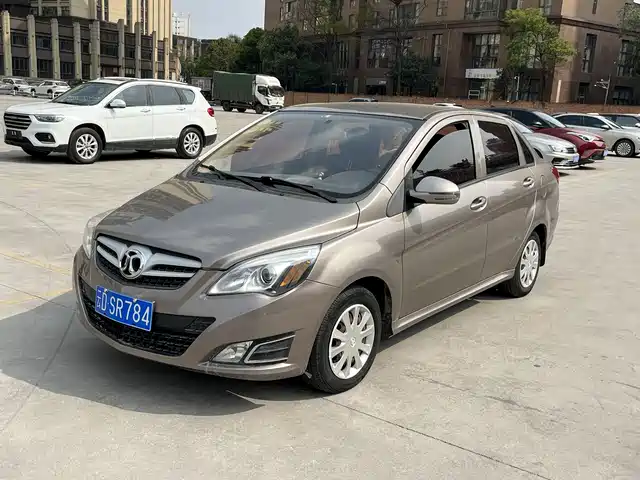 2015 BAIC EU5