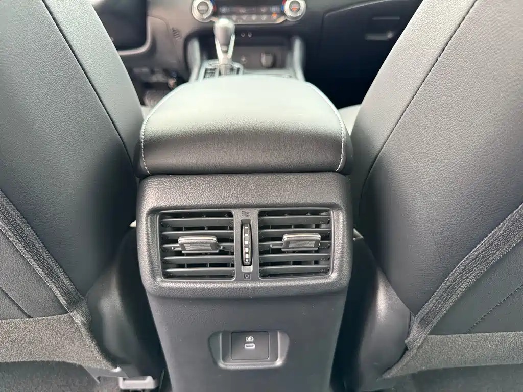 Nissan Sylphy — миниатюра 13