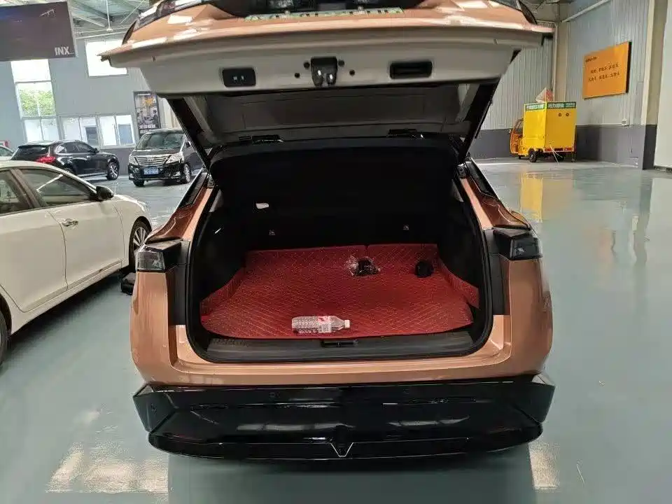 Nissan Ariya — миниатюра 8