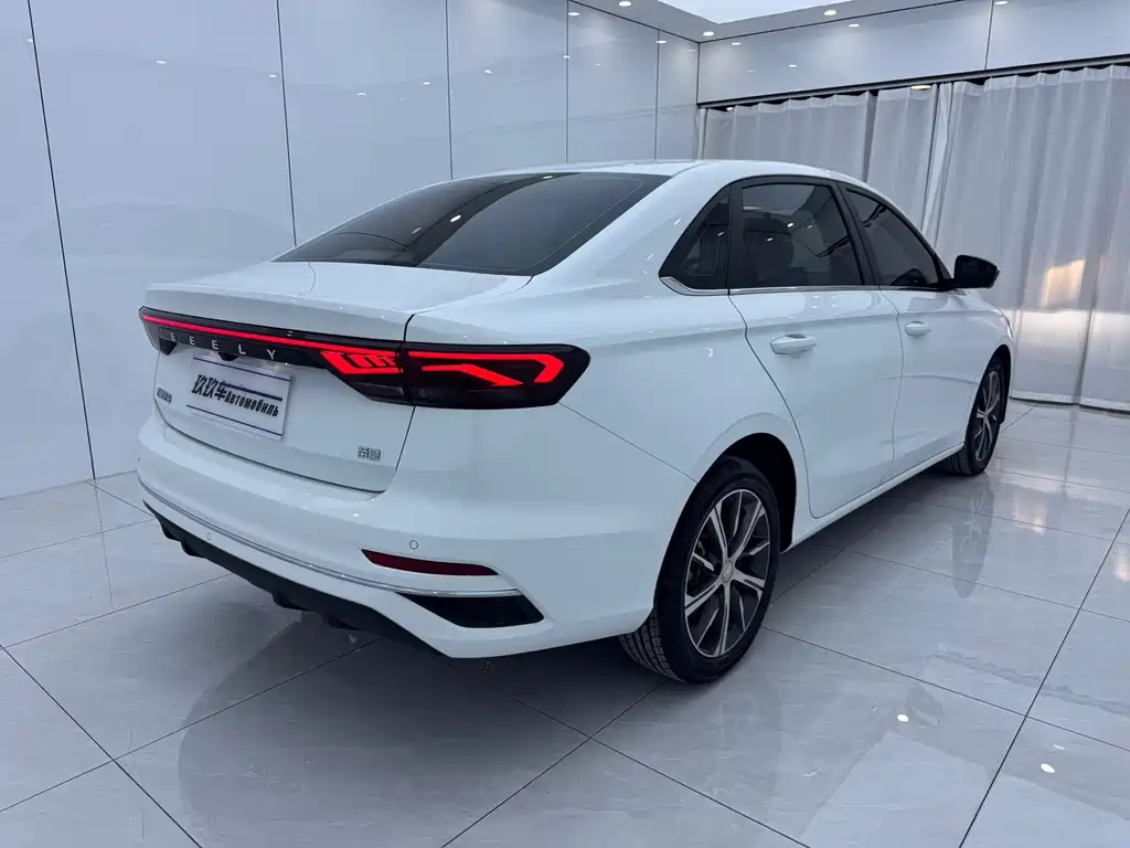 Geely Emgrand — миниатюра 4