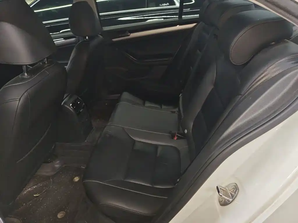Volkswagen Sagitar — миниатюра 17