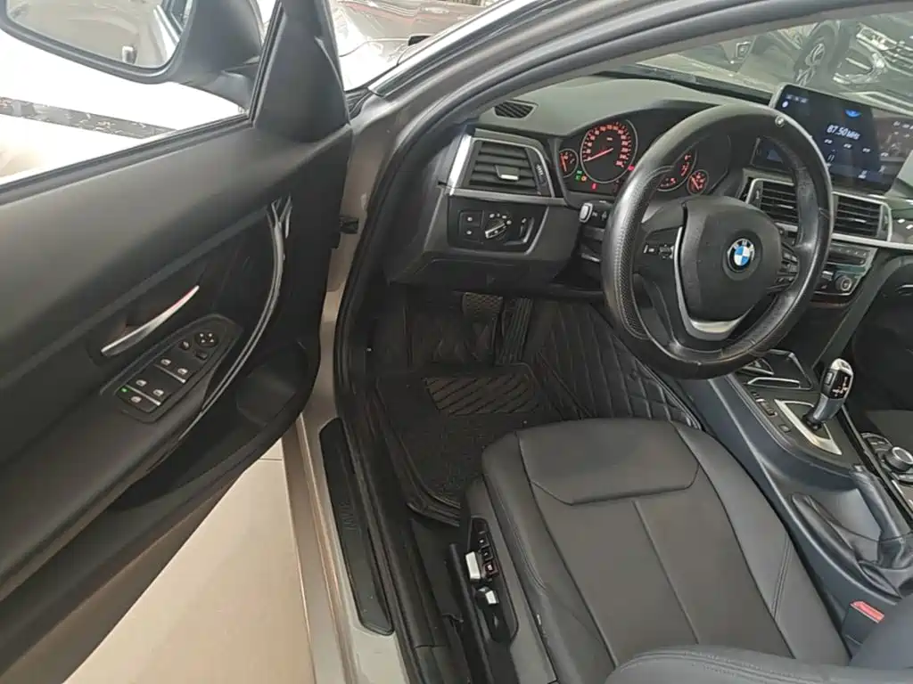 BMW 3 Series — миниатюра 16