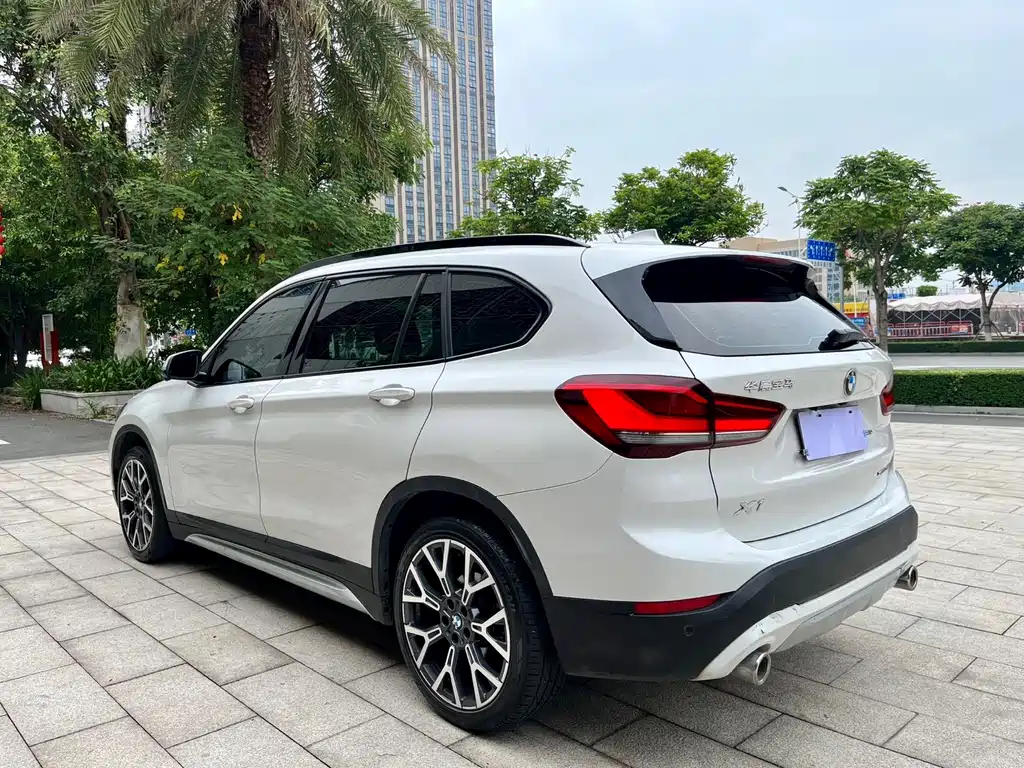 BMW X1 — миниатюра 8