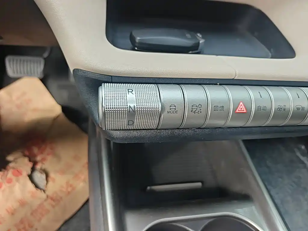 BYD Dolphin — миниатюра 14