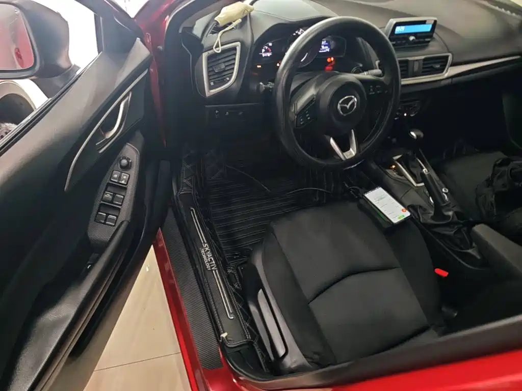 Mazda 3 Axela — миниатюра 16