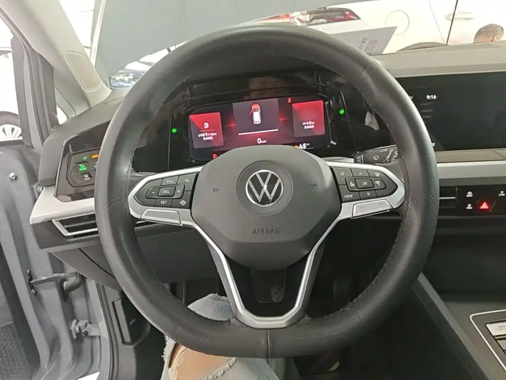 Volkswagen Golf — миниатюра 11