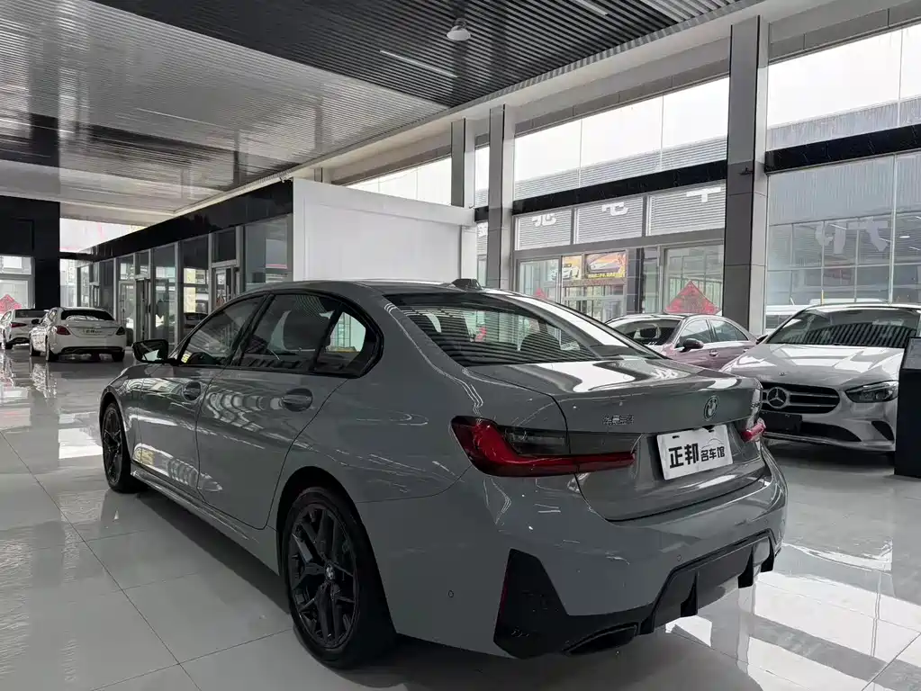 BMW 3 Series 3 2025 330Li M Sport