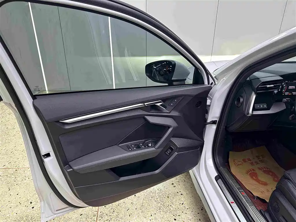 Audi A3 — миниатюра 12