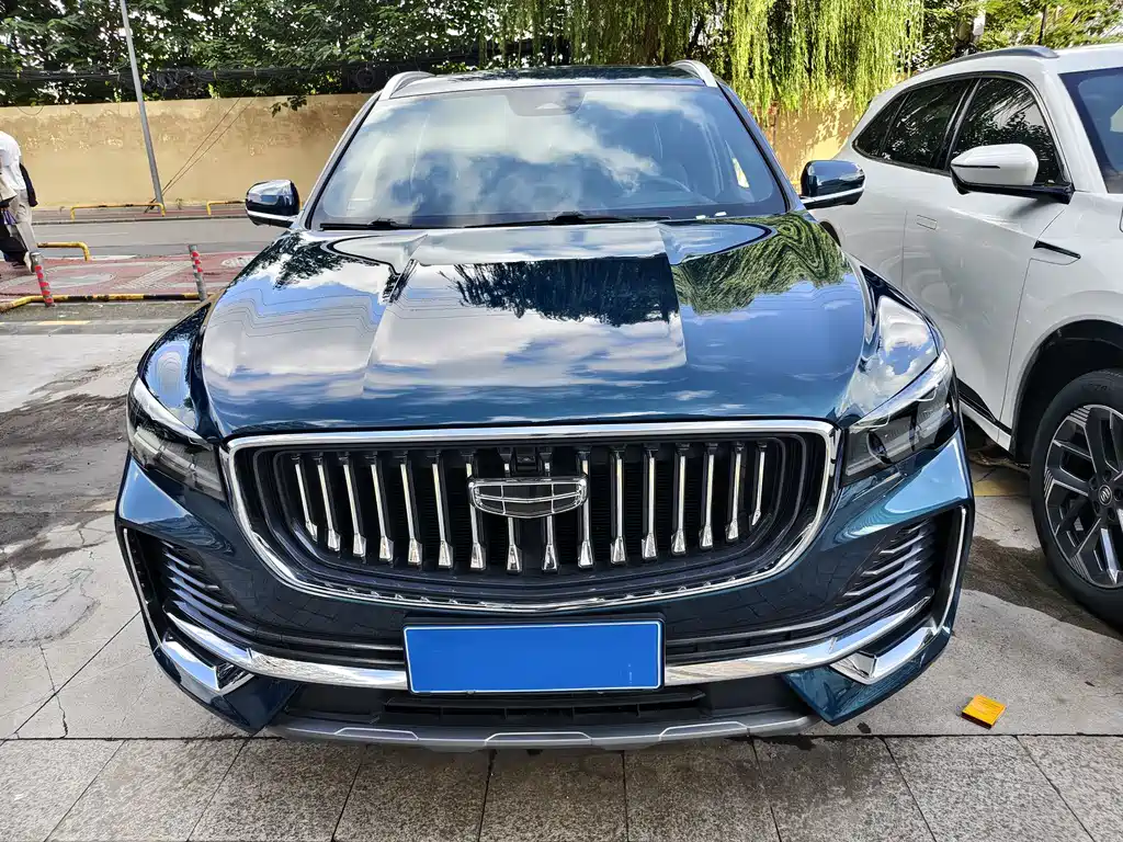 Geely Xingyue L — миниатюра 2
