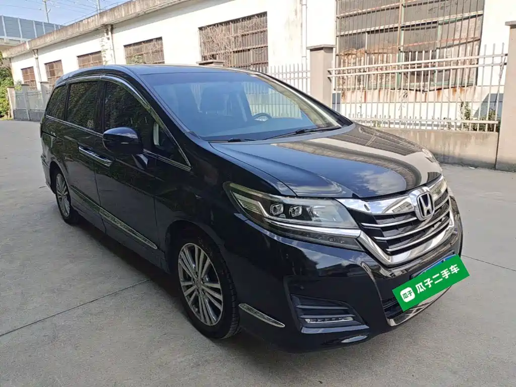Honda Elysion — миниатюра 4