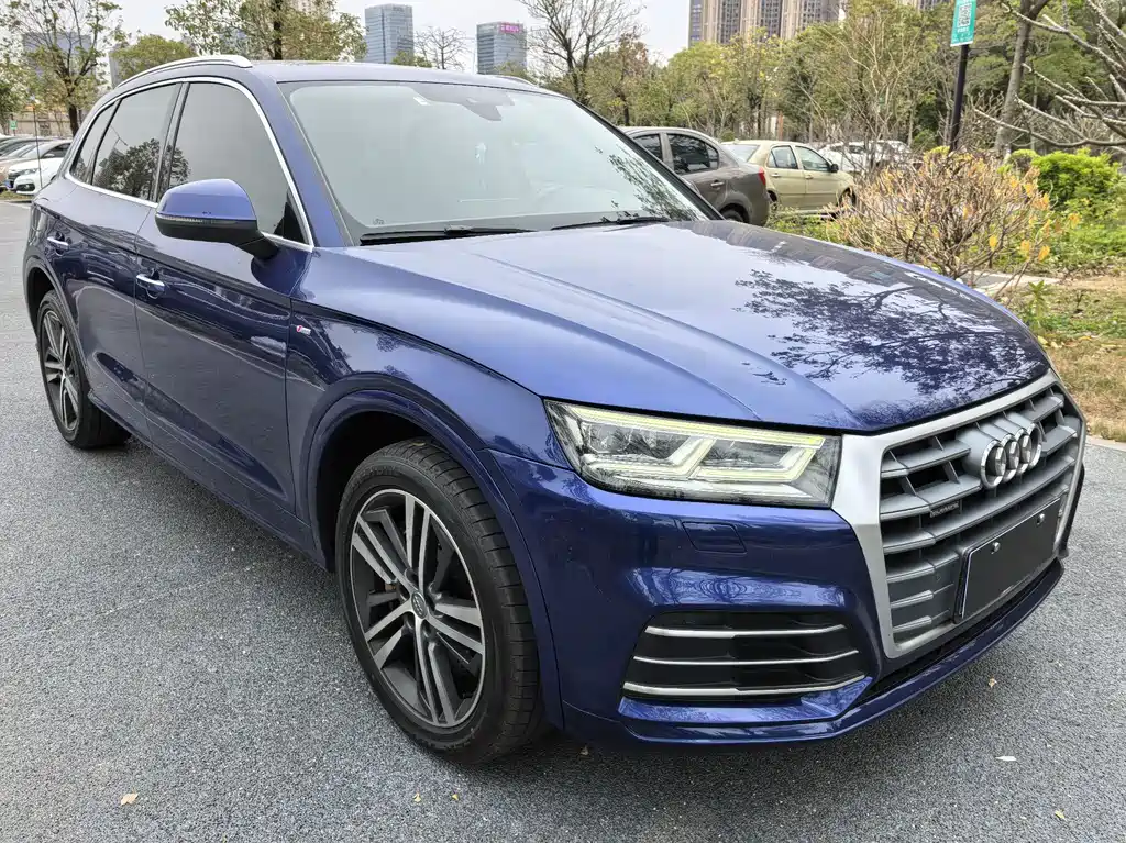 Audi Q5L — миниатюра 3