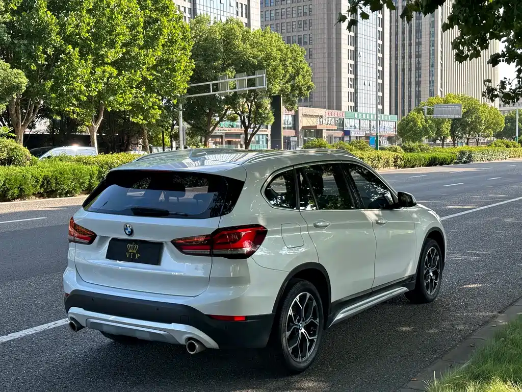 BMW X1 — миниатюра 19
