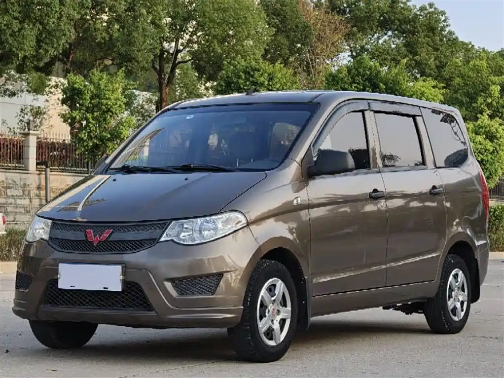 Купить Wuling Hongguang