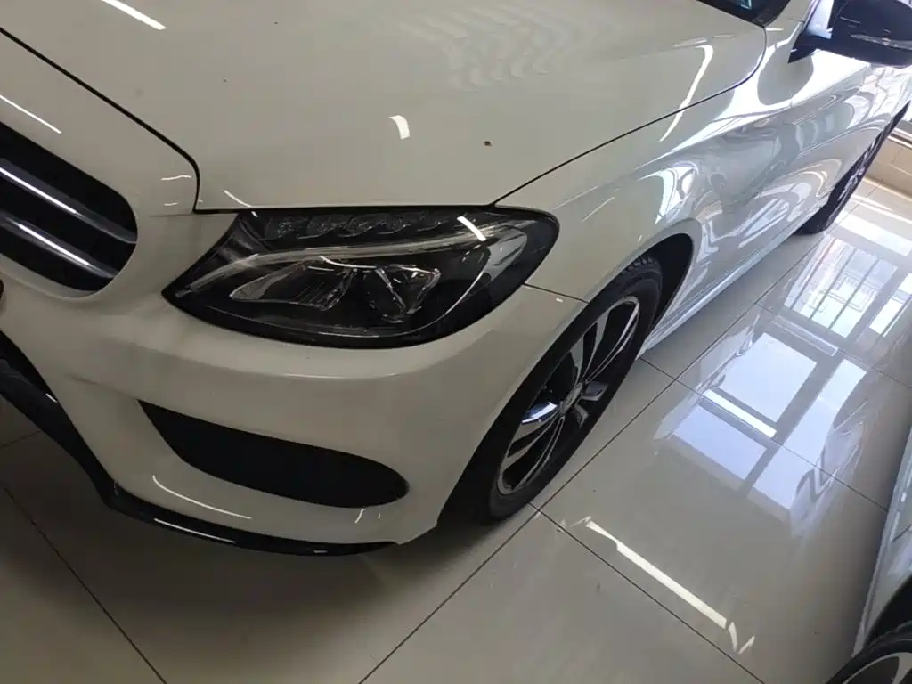 Mercedes-Benz C-Class — миниатюра 24