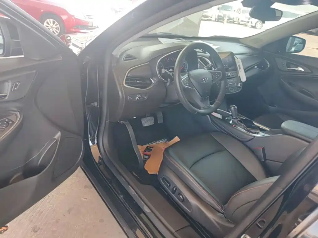 Chevrolet Malibu XL — миниатюра 16