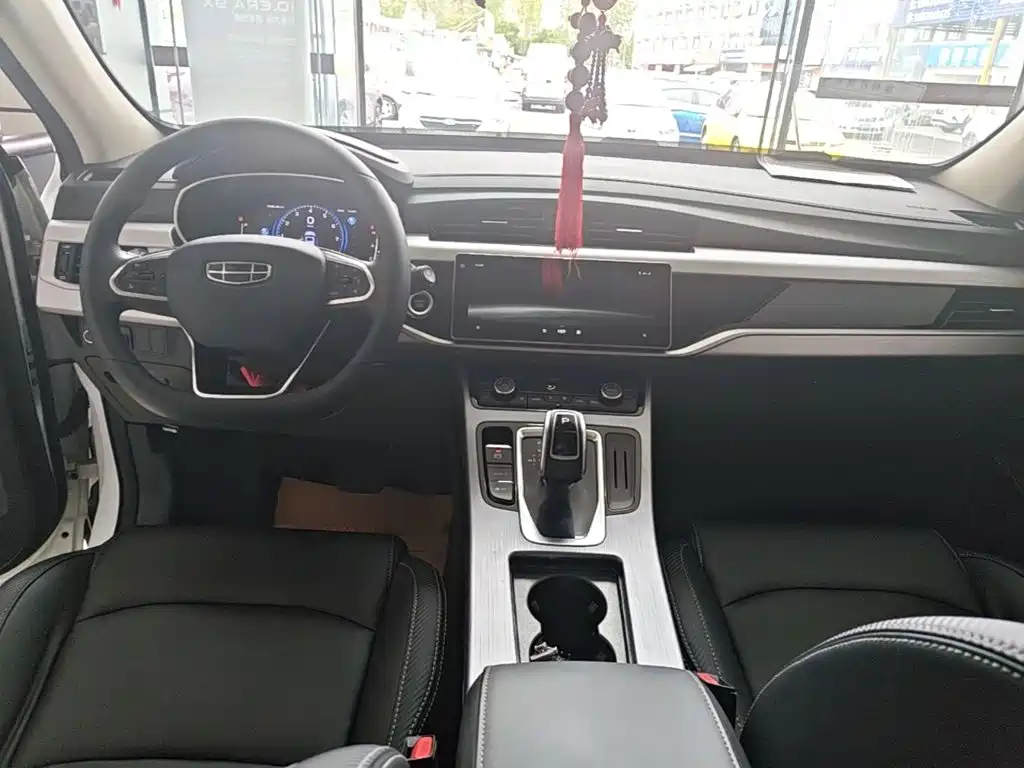 Geely Boyue — миниатюра 10