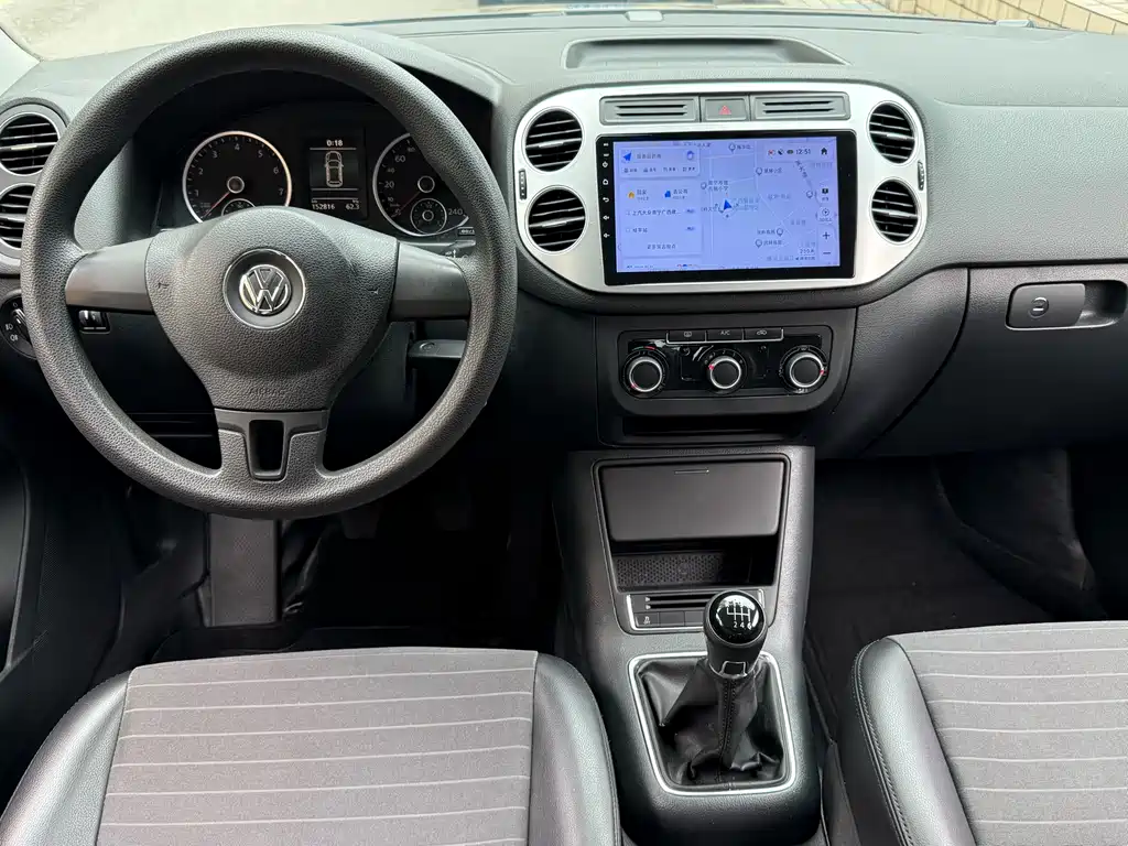 Volkswagen Tiguan — миниатюра 6