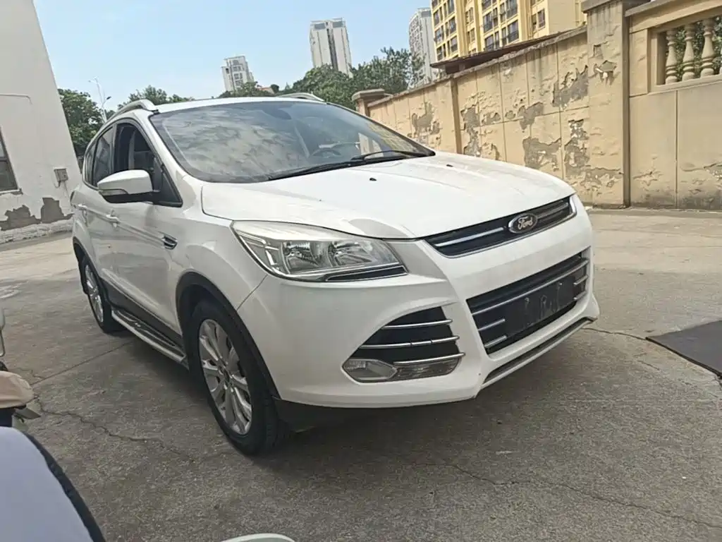 Ford Kuga — миниатюра 4