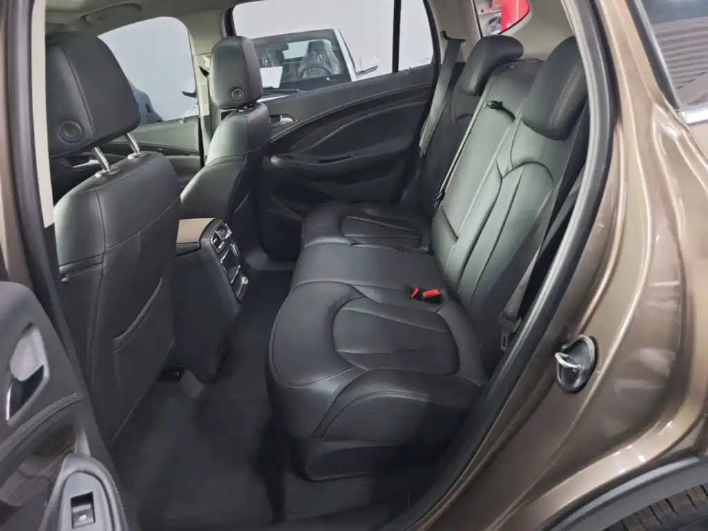 Buick Envision Plus — миниатюра 17