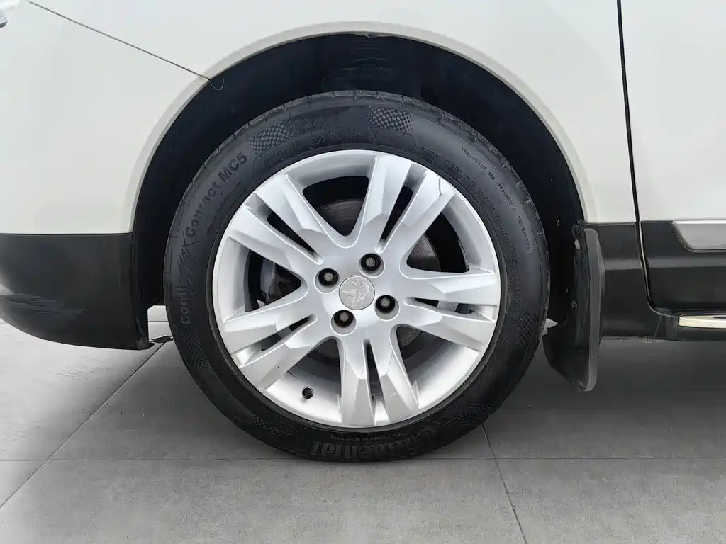 Peugeot 3008 — миниатюра 17
