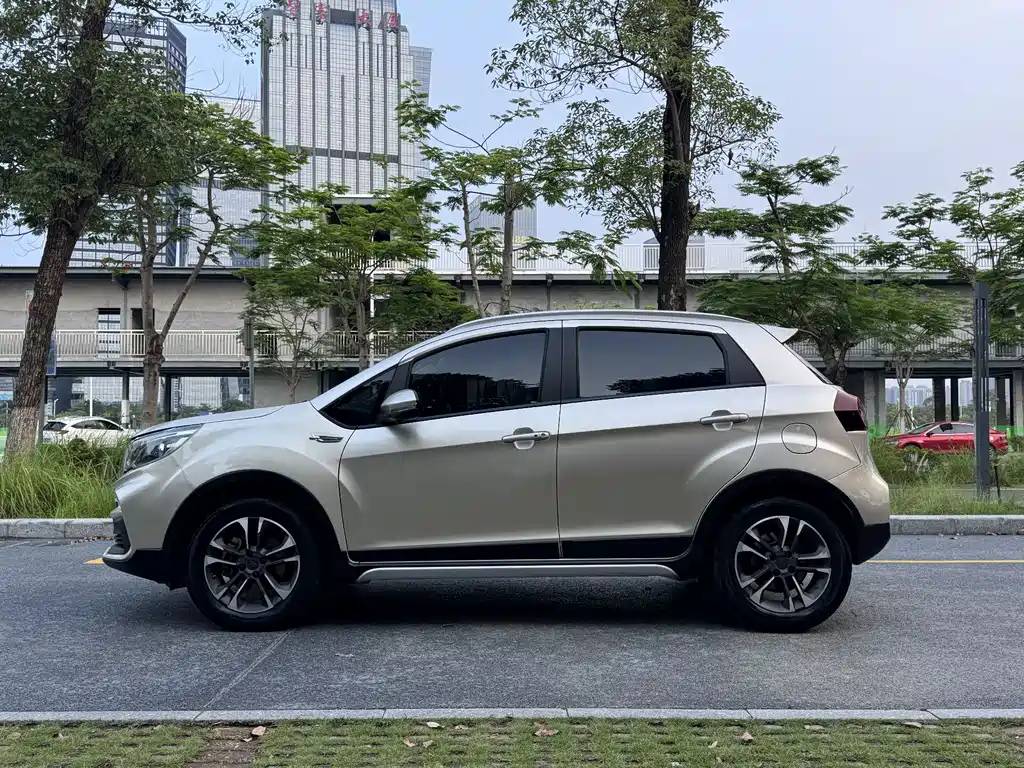 Geely Vision X3 X3 2019 1.5L CVT Elite