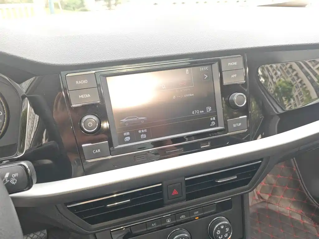 Volkswagen Lavida — миниатюра 6
