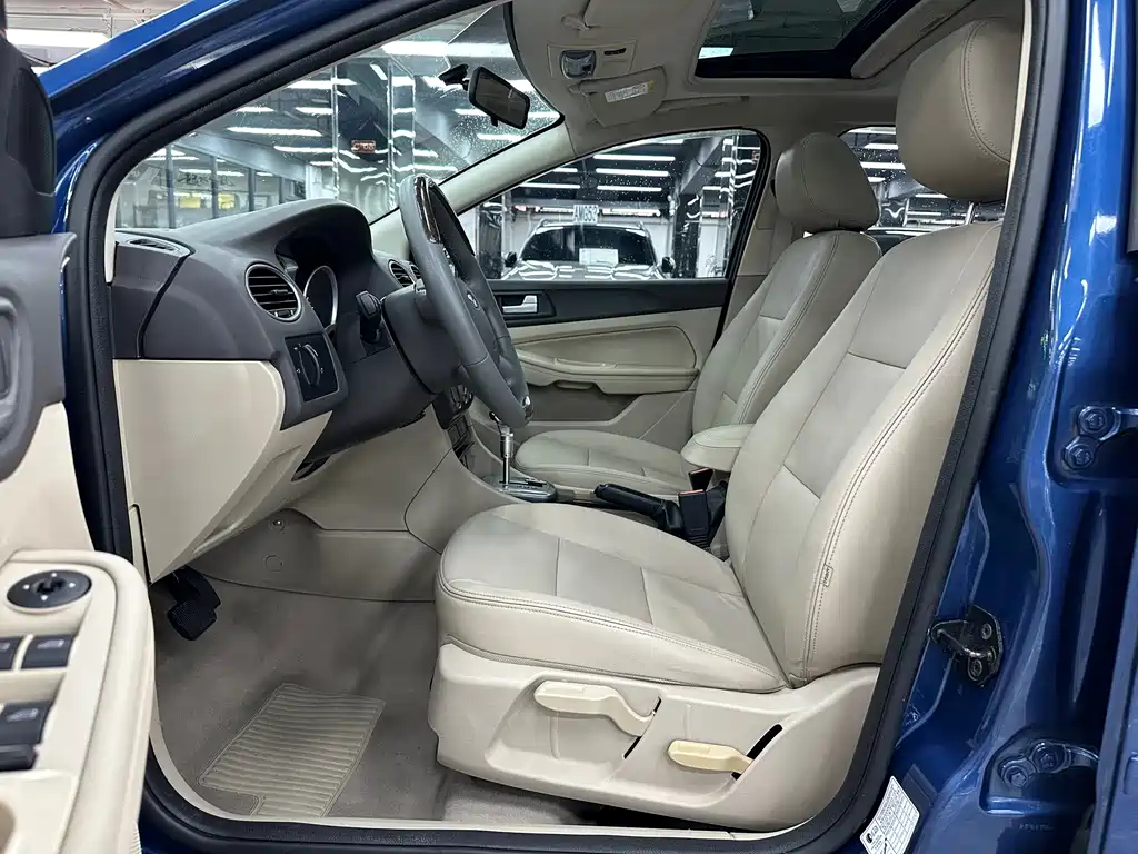 Ford Focus — миниатюра 4