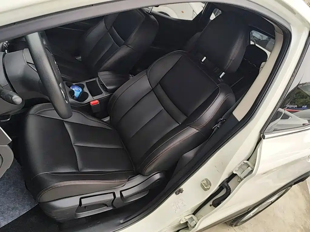 Nissan Qashqai — миниатюра 15