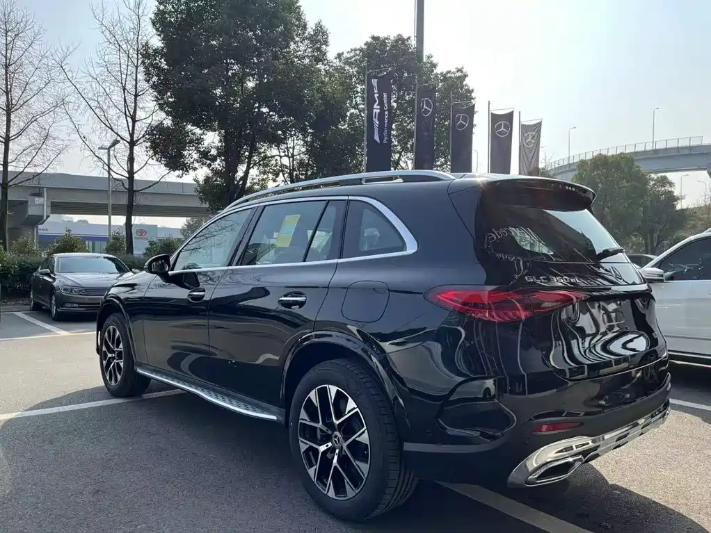 Mercedes-Benz GLC New Energy — миниатюра 12