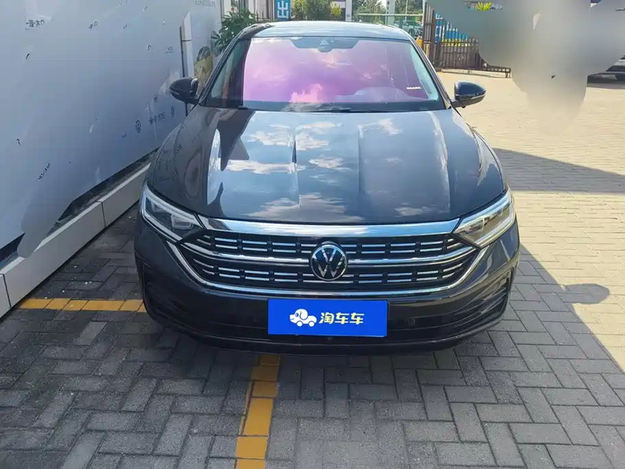 Volkswagen Sagitar — миниатюра 2