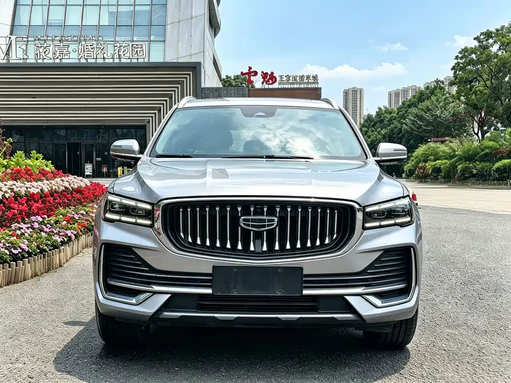 Geely Xingyue L — миниатюра 2