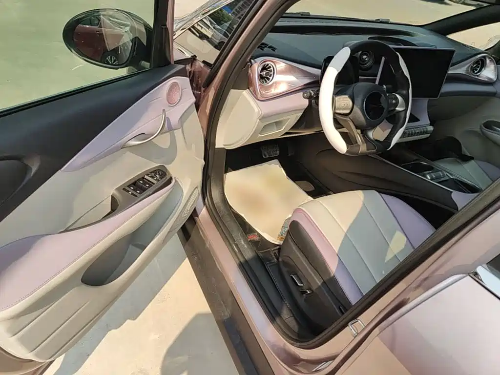BYD Dolphin — миниатюра 16