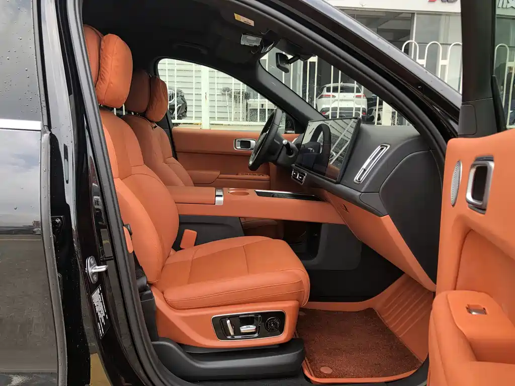 Li Auto Li L8 — миниатюра 12