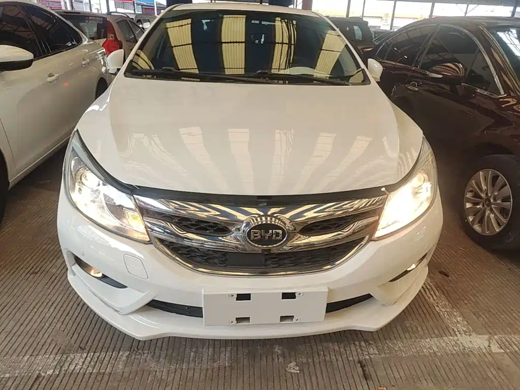BYD Surui 2016 1.5L MT Elite