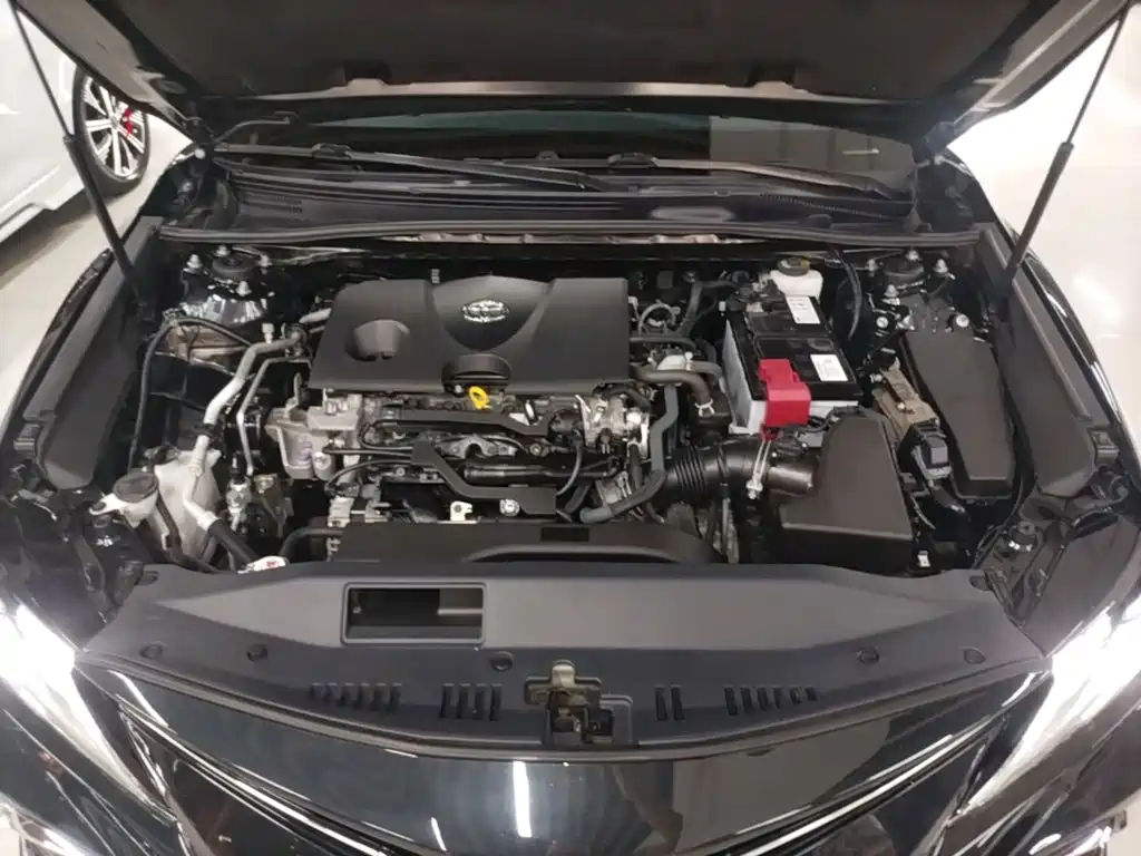 Toyota Camry — миниатюра 20