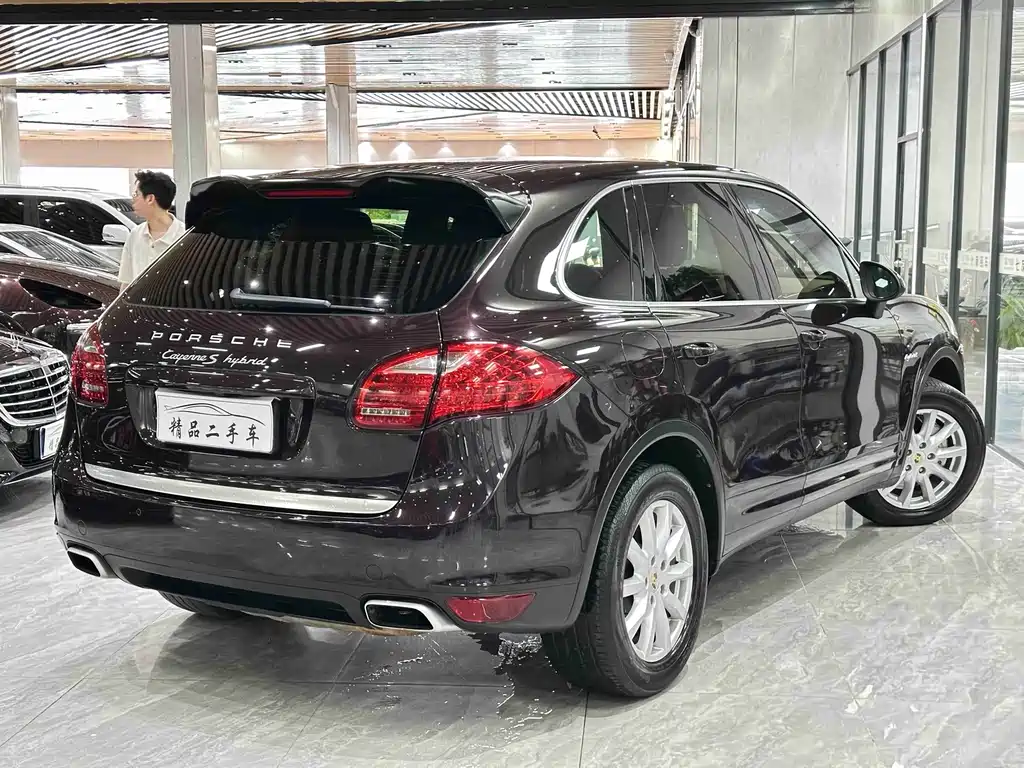 Porsche Cayenne 2011 Cayenne S Hybrid 3.0T