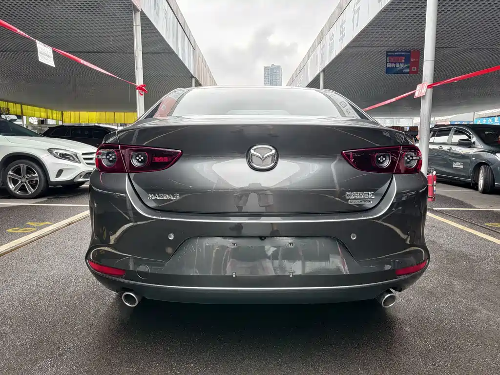 Mazda 3 Axela — миниатюра 7