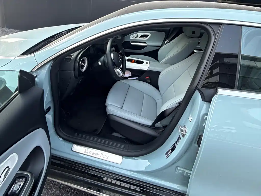 Mercedes-Benz CLA New Energy — миниатюра 8