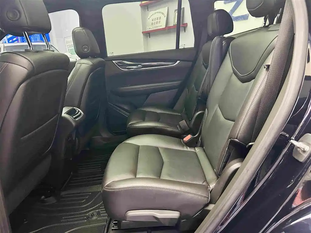 Cadillac XT6 — миниатюра 22