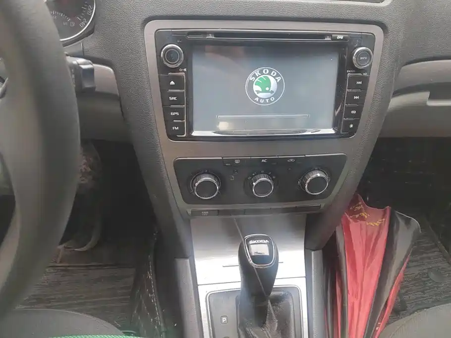 Skoda Octavia — миниатюра 13