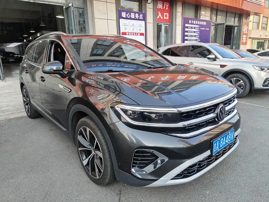 Volkswagen Talagon — миниатюра 3